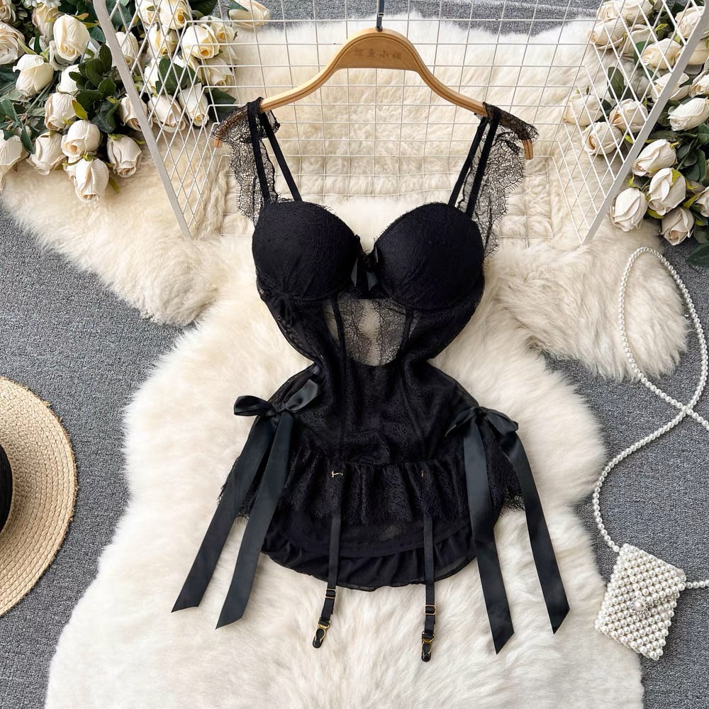 Fun & flirty bedroom set SE103 image